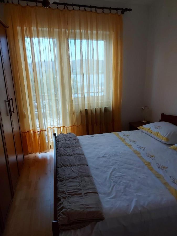 Apartman Luka Jadrtovac Экстерьер фото