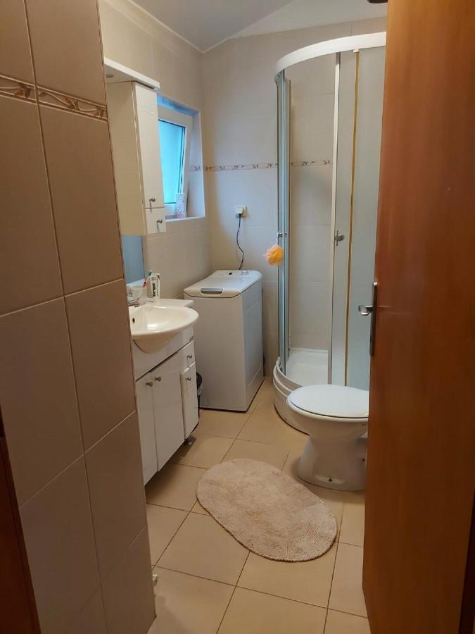Apartman Luka Jadrtovac Экстерьер фото
