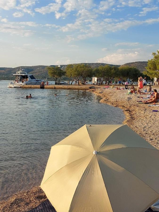 Apartman Luka Jadrtovac Экстерьер фото