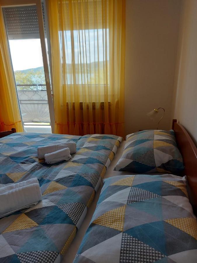 Apartman Luka Jadrtovac Экстерьер фото