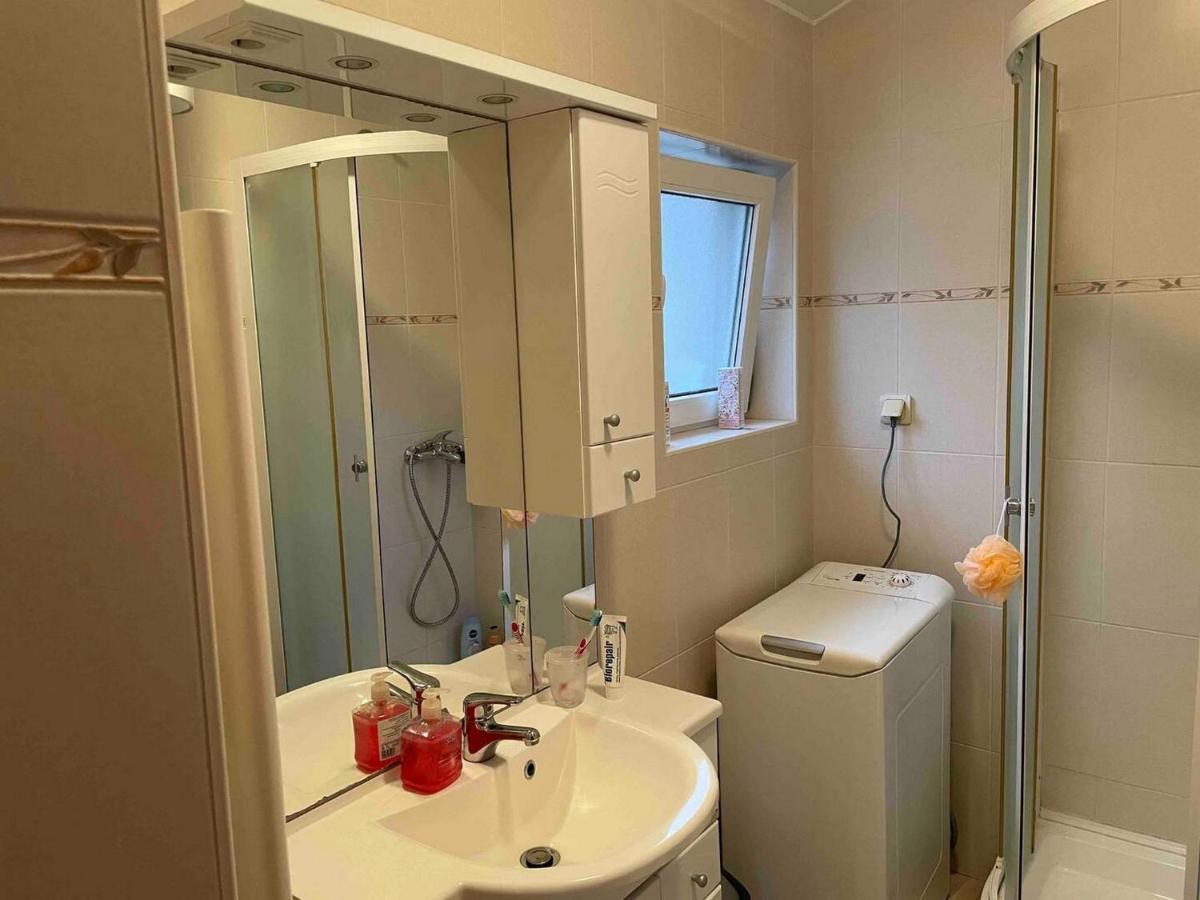 Apartman Luka Jadrtovac Экстерьер фото